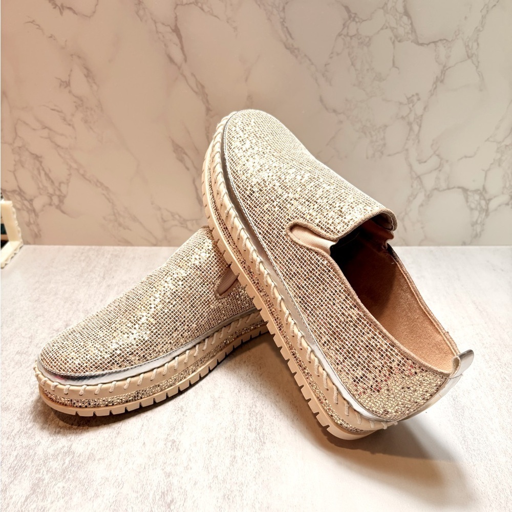 Oli Jolimall Women’s Gold Glitter Slip-On Loafers